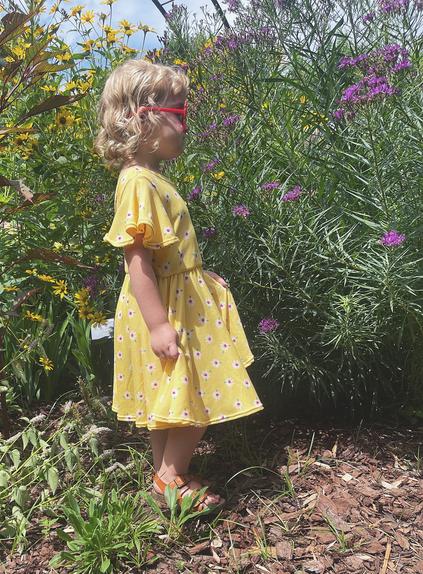 Dancing Daisies Twirly Dress