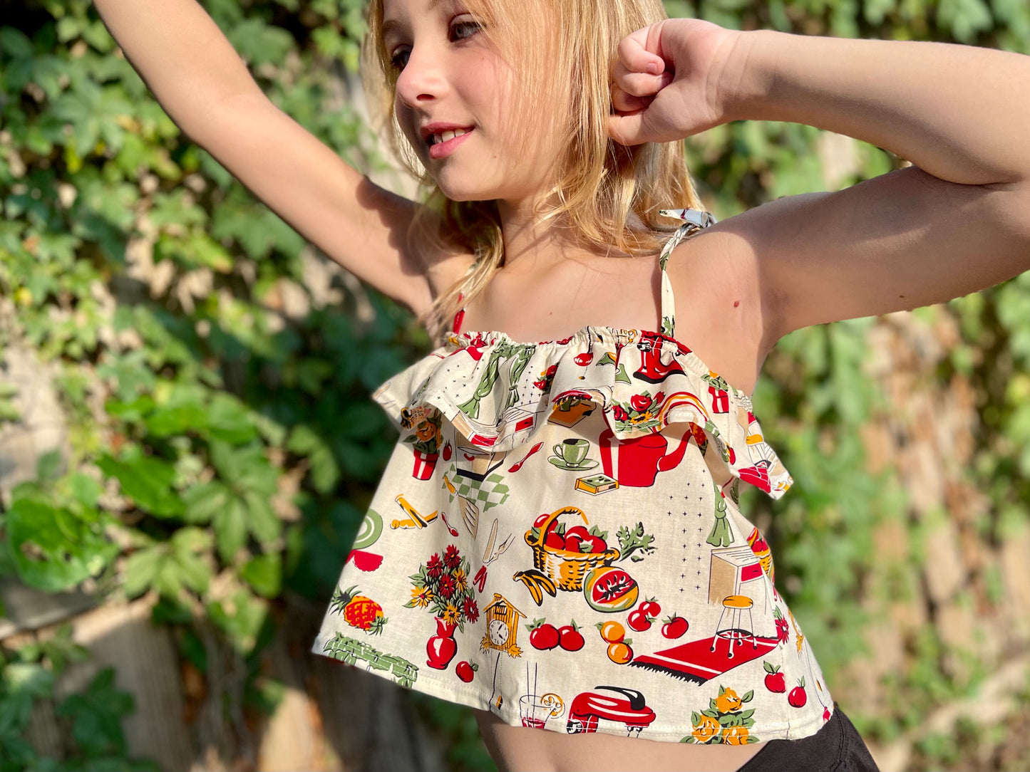 Little Miss Mod Kitchen Top